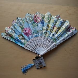 Folding fan | multicolored